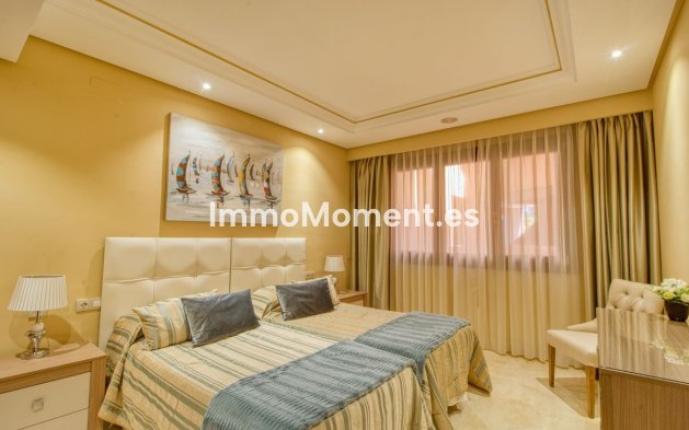 Wiederverkauf - Wohnung - Estepona  - Estepona Centro