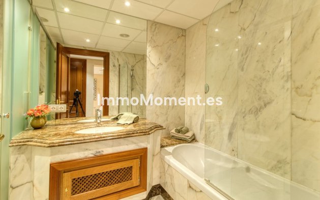 Wiederverkauf - Wohnung - Estepona  - Estepona Centro