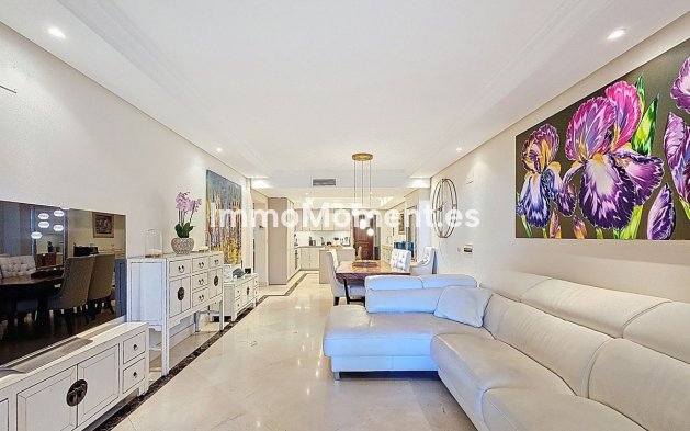 Wiederverkauf - Wohnung - Estepona  - Estepona Centro