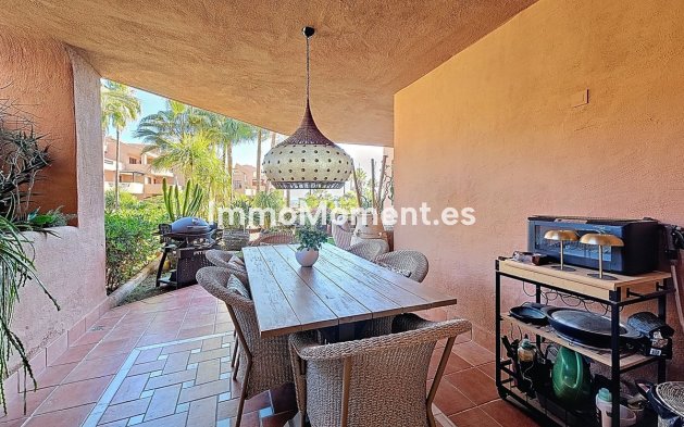 Wiederverkauf - Wohnung - Estepona  - Estepona Centro