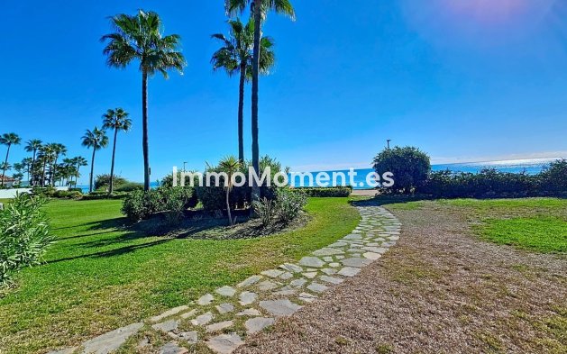 Wiederverkauf - Wohnung - Estepona  - Estepona Centro