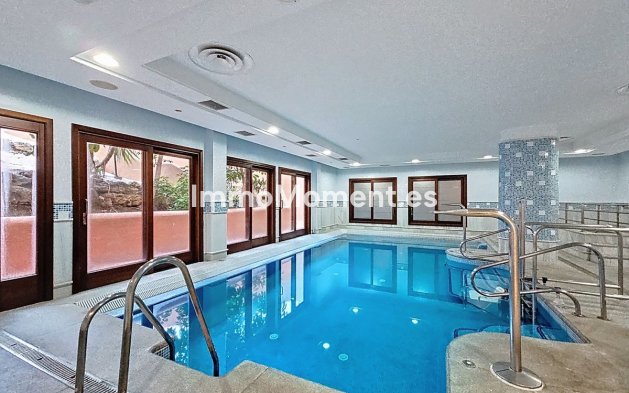 Wiederverkauf - Wohnung - Estepona  - Estepona Centro