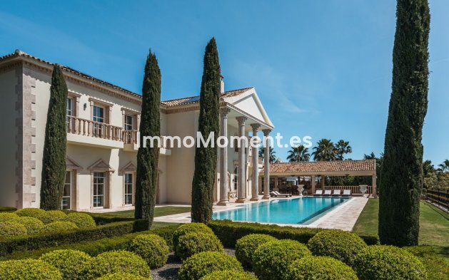 Resale - Villa - Marbella - Sierra Blanca