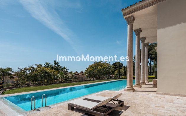 Resale - Villa - Marbella - Sierra Blanca