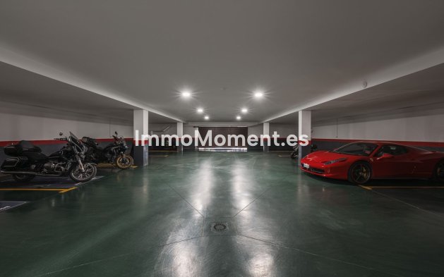 Resale - Villa - Marbella - Sierra Blanca