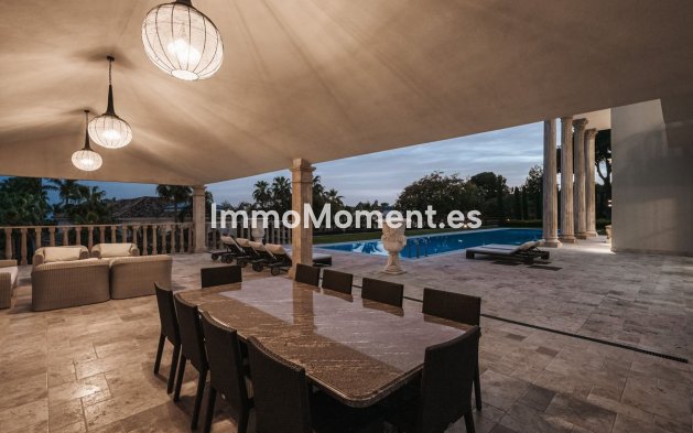 Resale - Villa - Marbella - Sierra Blanca