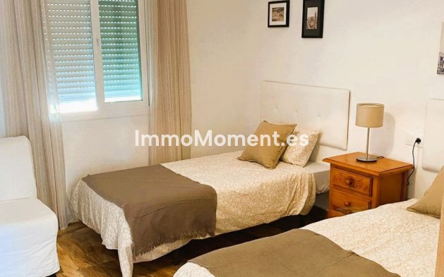 Wiederverkauf - Villa - Estepona  - Estepona Centro