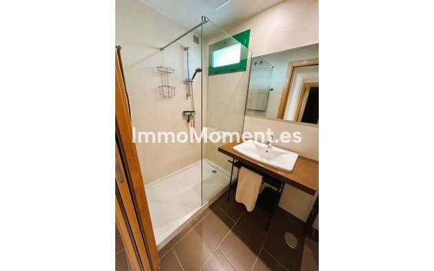 Wiederverkauf - Wohnung - Estepona  - Selwo