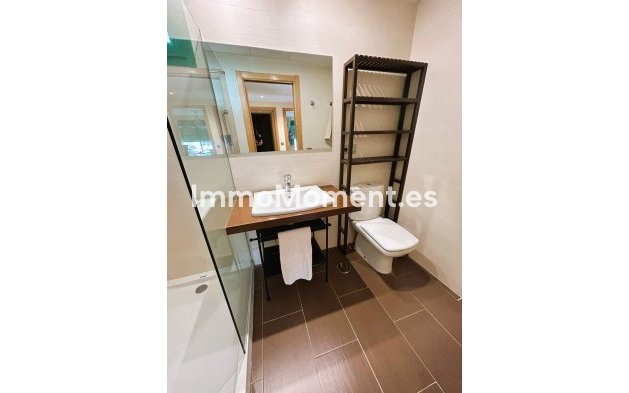 Wiederverkauf - Wohnung - Estepona  - Selwo