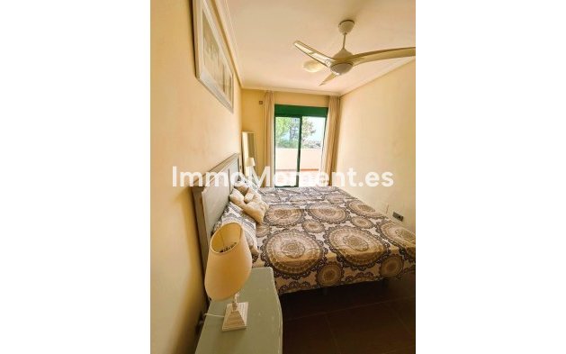 Wiederverkauf - Wohnung - Estepona  - Selwo