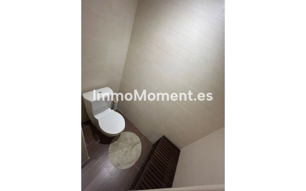 Wiederverkauf - Wohnung - Estepona  - Selwo