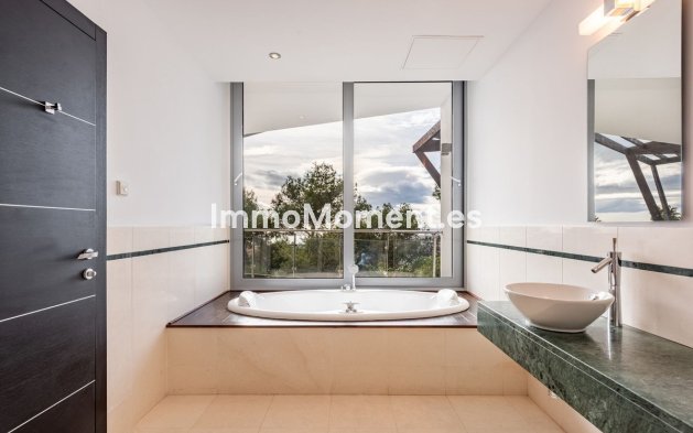 Revente - Maison mitoyenne - Marbella - The Golden Mile