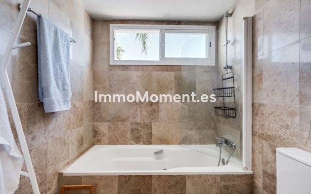 Wiederverkauf - Reihenhaus - Marbella - Nueva Andalucía