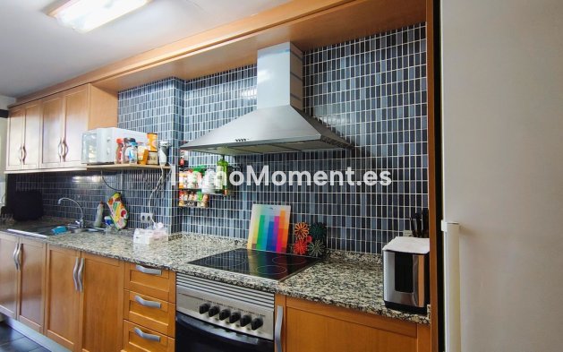 Wiederverkauf - Wohnung - Estepona  - Selwo