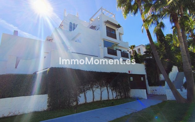Wiederverkauf - Wohnung - Estepona  - Selwo