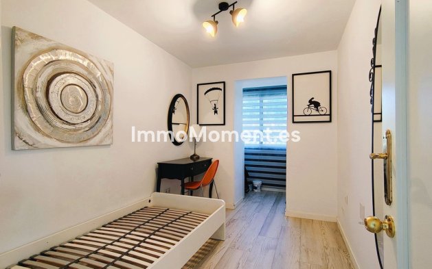 Wiederverkauf - Wohnung - Marbella - Nueva Andalucía