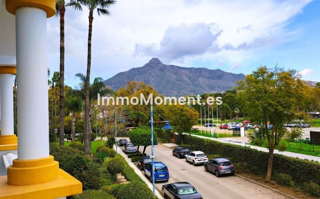 Wiederverkauf - Wohnung - Marbella - Nueva Andalucía