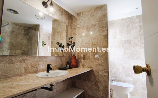 Wiederverkauf - Wohnung - Marbella - Nueva Andalucía