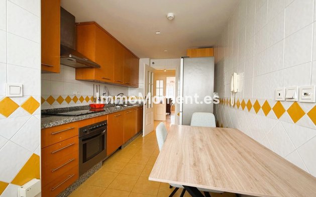 Wiederverkauf - Wohnung - Marbella - Río Real