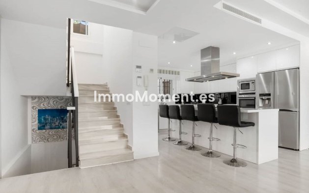 Revente - Villa - Marbella - Marbella Centro