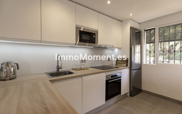 Resale - Apartment - Benahavís - La Quinta