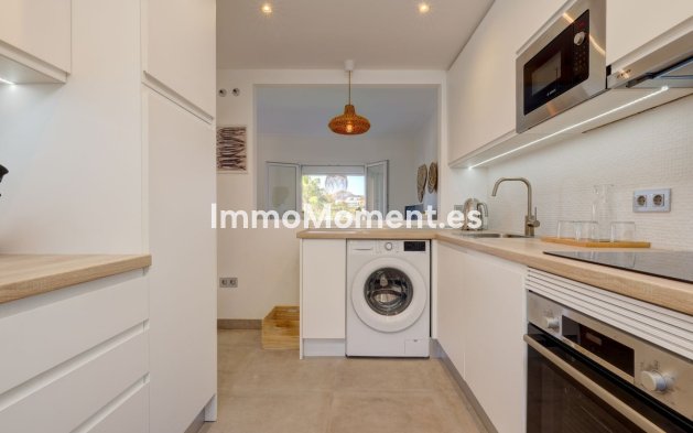 Resale - Apartment - Benahavís - La Quinta