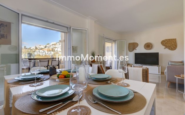 Resale - Apartment - Benahavís - La Quinta