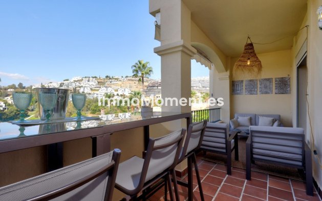 Resale - Apartment - Benahavís - La Quinta