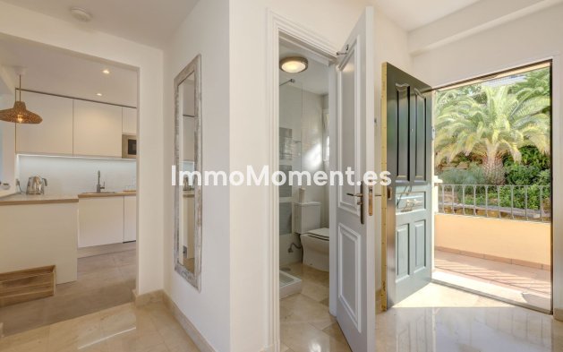 Resale - Apartment - Benahavís - La Quinta