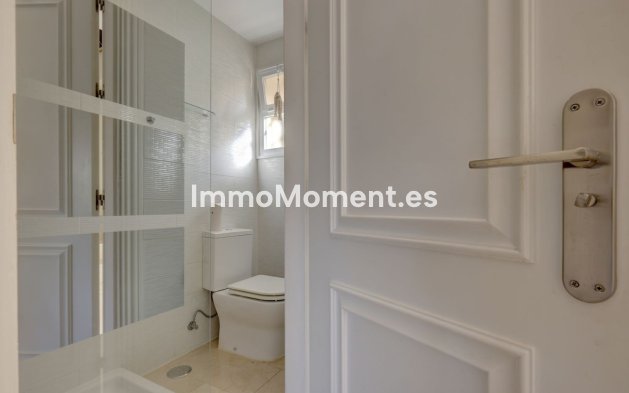 Resale - Apartment - Benahavís - La Quinta