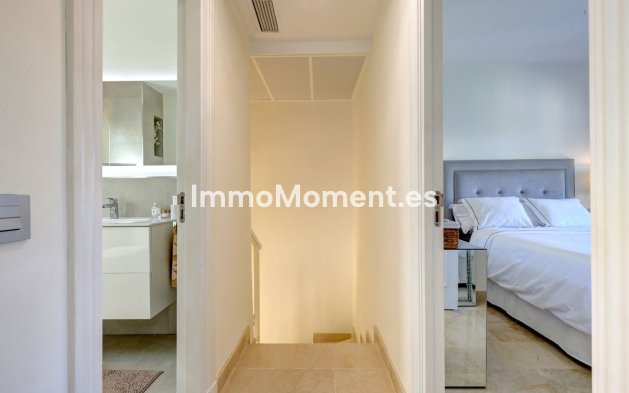 Resale - Apartment - Benahavís - La Quinta