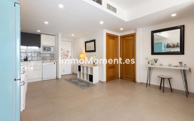 Wiederverkauf - Wohnung - Torremolinos - La Carihuela