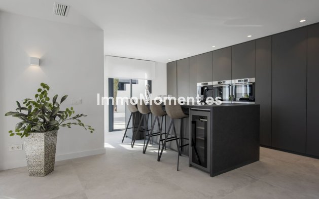 Wiederverkauf - Villa - Málaga - Benahavís