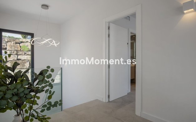 Wiederverkauf - Villa - Málaga - Benahavís