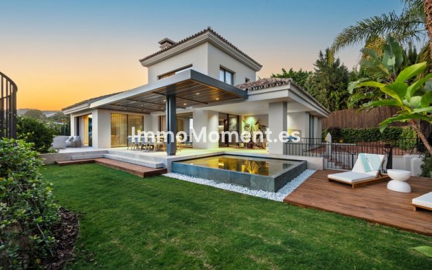 Wiederverkauf - Villa - Marbella - Nueva Andalucía