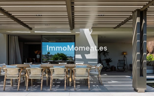 Wiederverkauf - Villa - Marbella - Nueva Andalucía