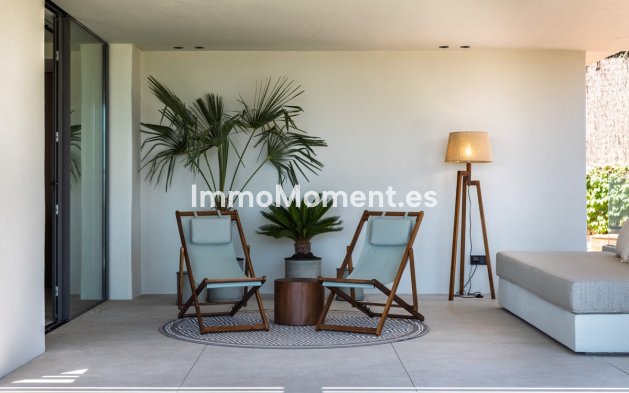 Wiederverkauf - Villa - Marbella - Nueva Andalucía