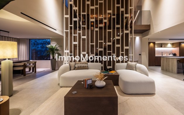 Wiederverkauf - Villa - Marbella - Nueva Andalucía