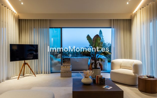 Wiederverkauf - Villa - Marbella - Nueva Andalucía