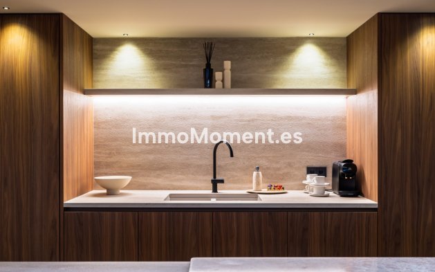 Wiederverkauf - Villa - Marbella - Nueva Andalucía