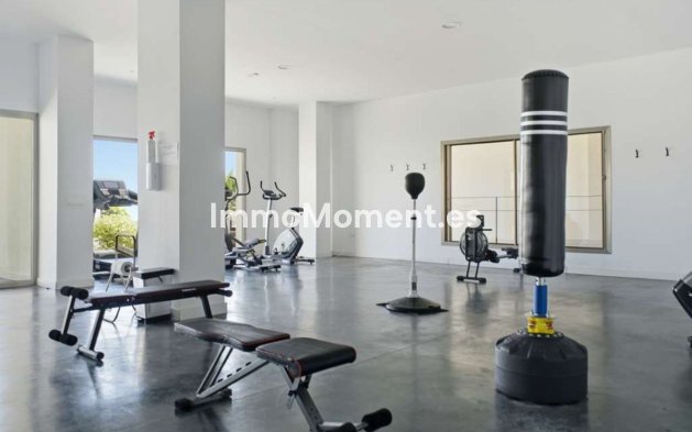 Wiederverkauf - Wohnung - Estepona  - Estepona Centro