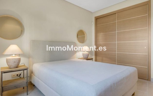 Resale - Apartment - Benahavís - La Quinta