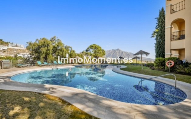 Resale - Apartment - Benahavís - La Quinta
