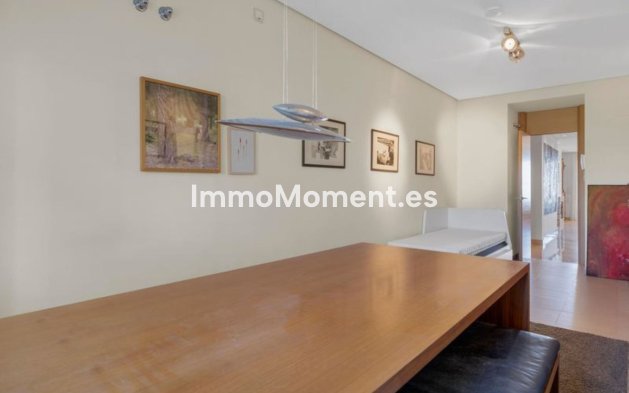 Resale - Apartment - Benahavís - La Quinta