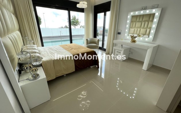 Wiederverkauf - Villa - San Miguel de Salinas - San Miguel de Salinas Centro