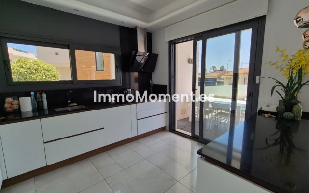 Wiederverkauf - Villa - Torrevieja - Torrevieja Centro