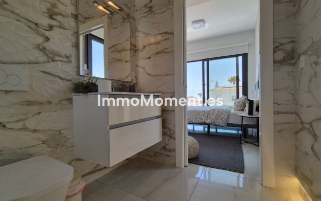 Wiederverkauf - Villa - Torrevieja - Torrevieja Centro