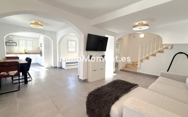 Revente - Villa - Orihuela - Orihuela Centro