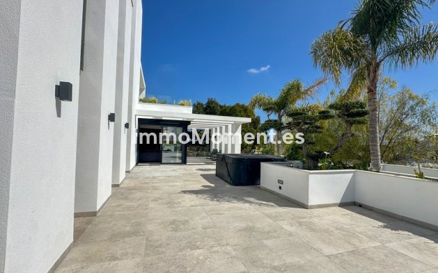 Resale - Villa - Orihuela - Villamartin