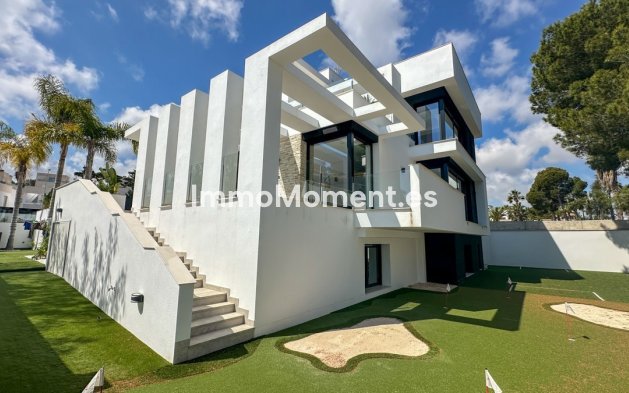 Resale - Villa - Orihuela - Villamartin